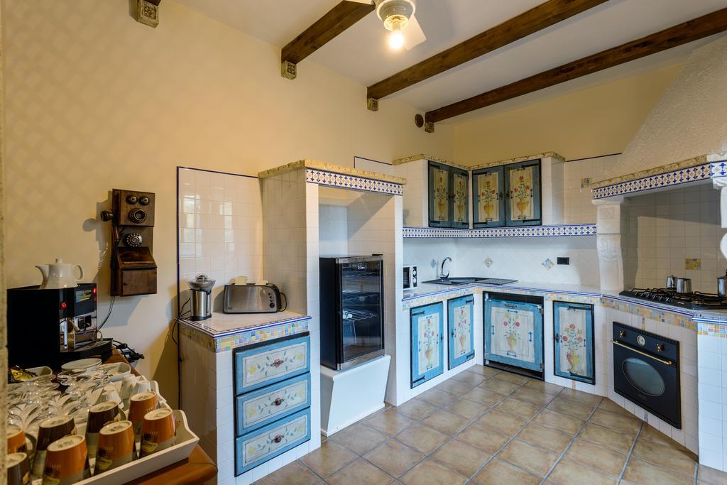 Bed and Breakfast La Nuit Барі Екстер'єр фото