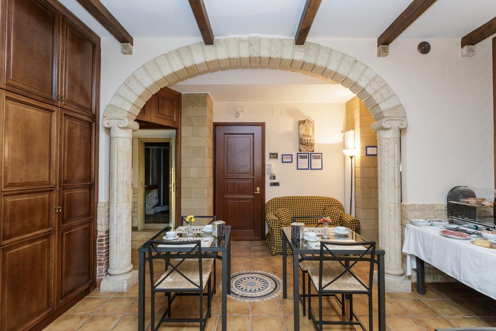Bed and Breakfast La Nuit Барі Екстер'єр фото